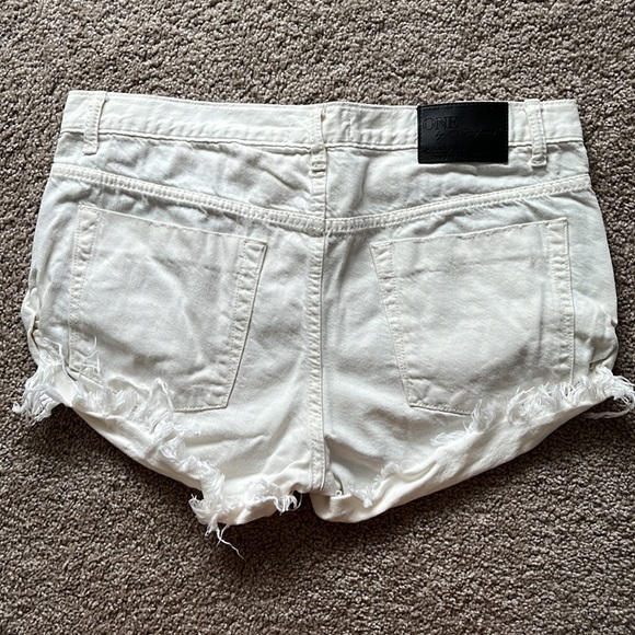 WHITE BEAUTY BANDITS DENIM SHORT - ONE TEASPOON - Picture 2 of 6